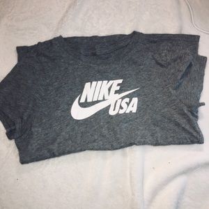 nike tee shirt